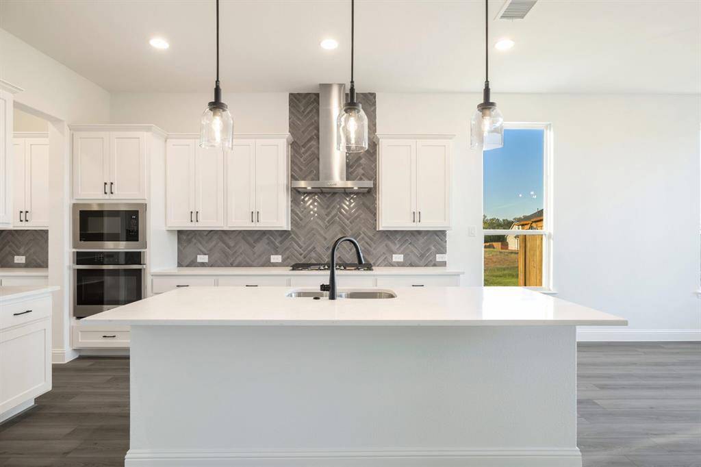 3015 Wallis Drive, Melissa, TX 75454