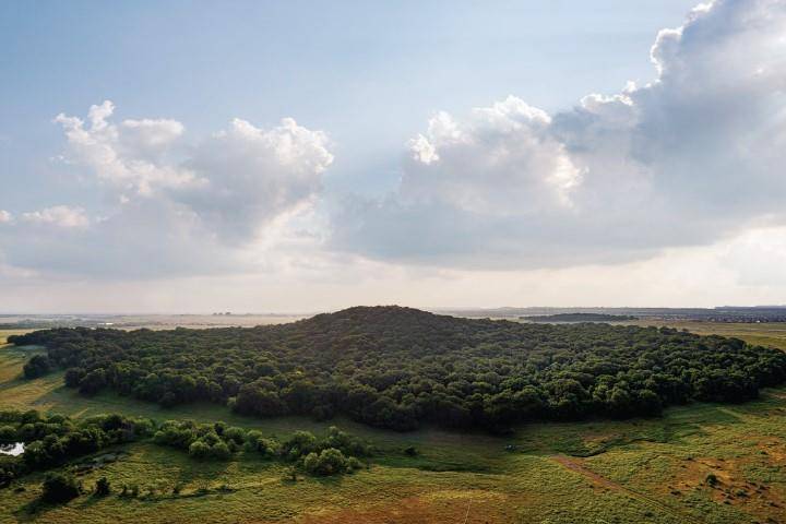 9209 Rolling Meadow Way, Denton, TX 76207