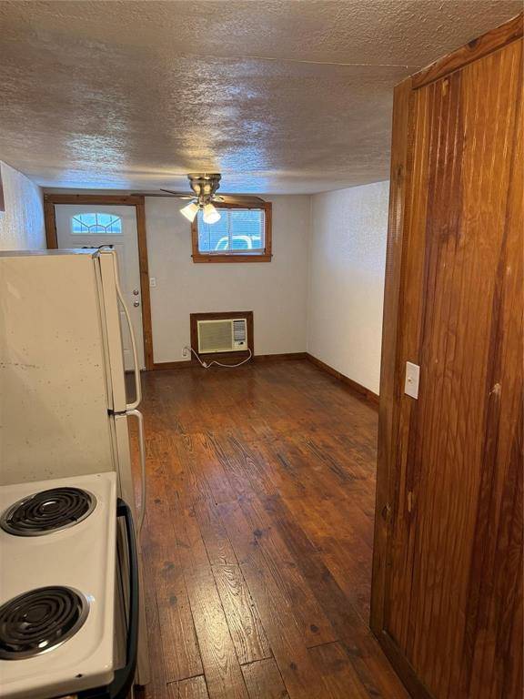 1705 Chris Craft Drive #10, Grapevine, TX 76051