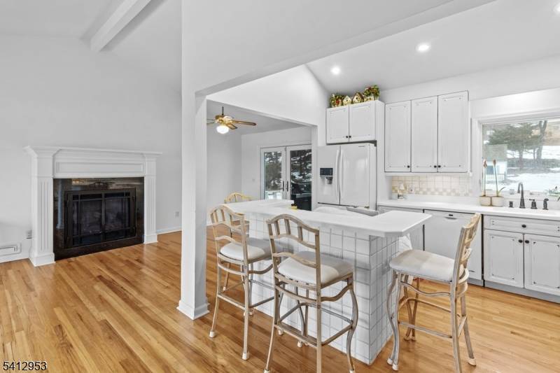 31 Ridge Ct, Cedar Grove Twp., NJ 07009