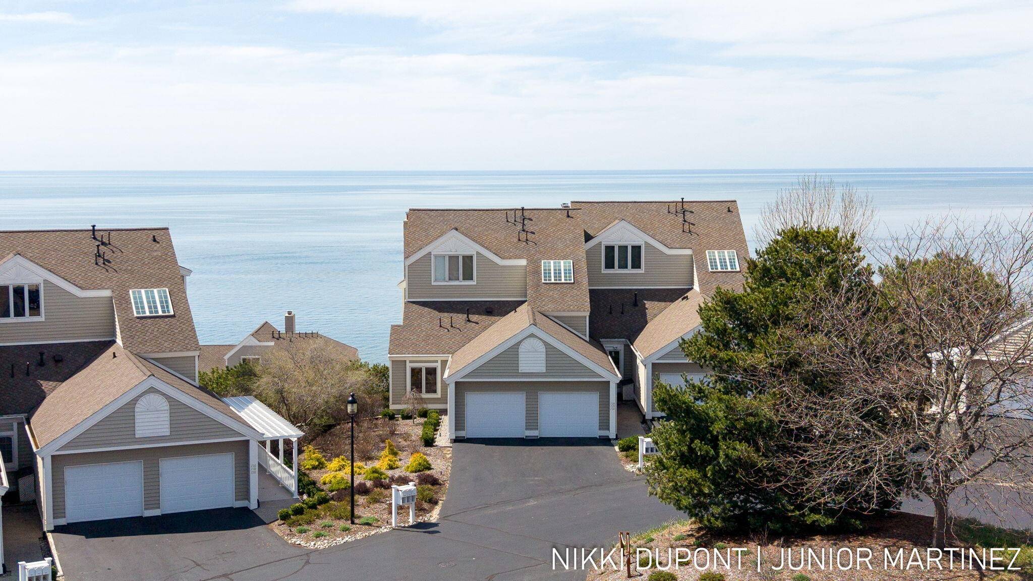 728 Spyglass HL, Park Twp, MI 49424