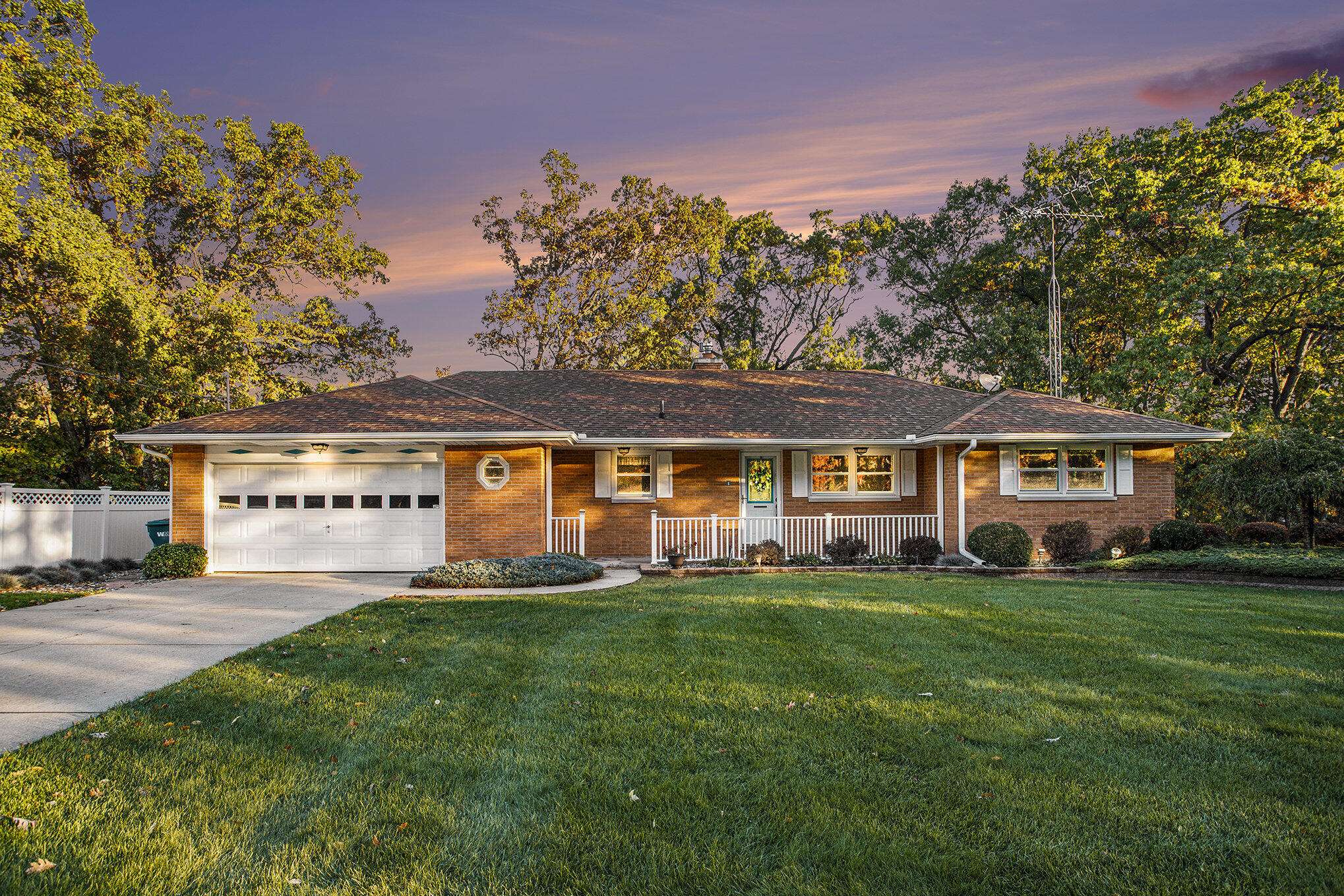 4779 Fishing Pole LN, Schoolcraft Twp, MI 49097