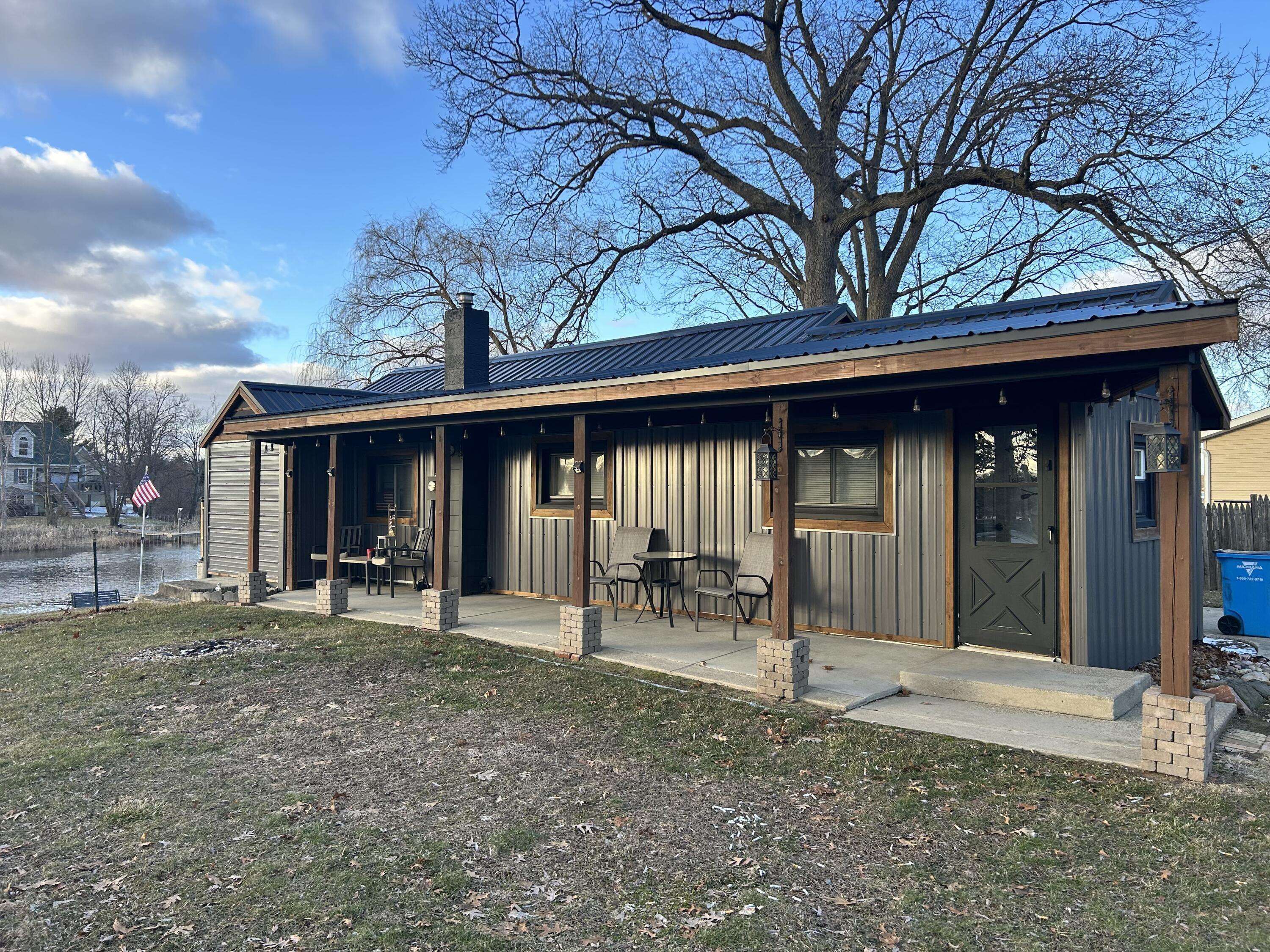 31908 Decker RD, Colon Twp, MI 49040