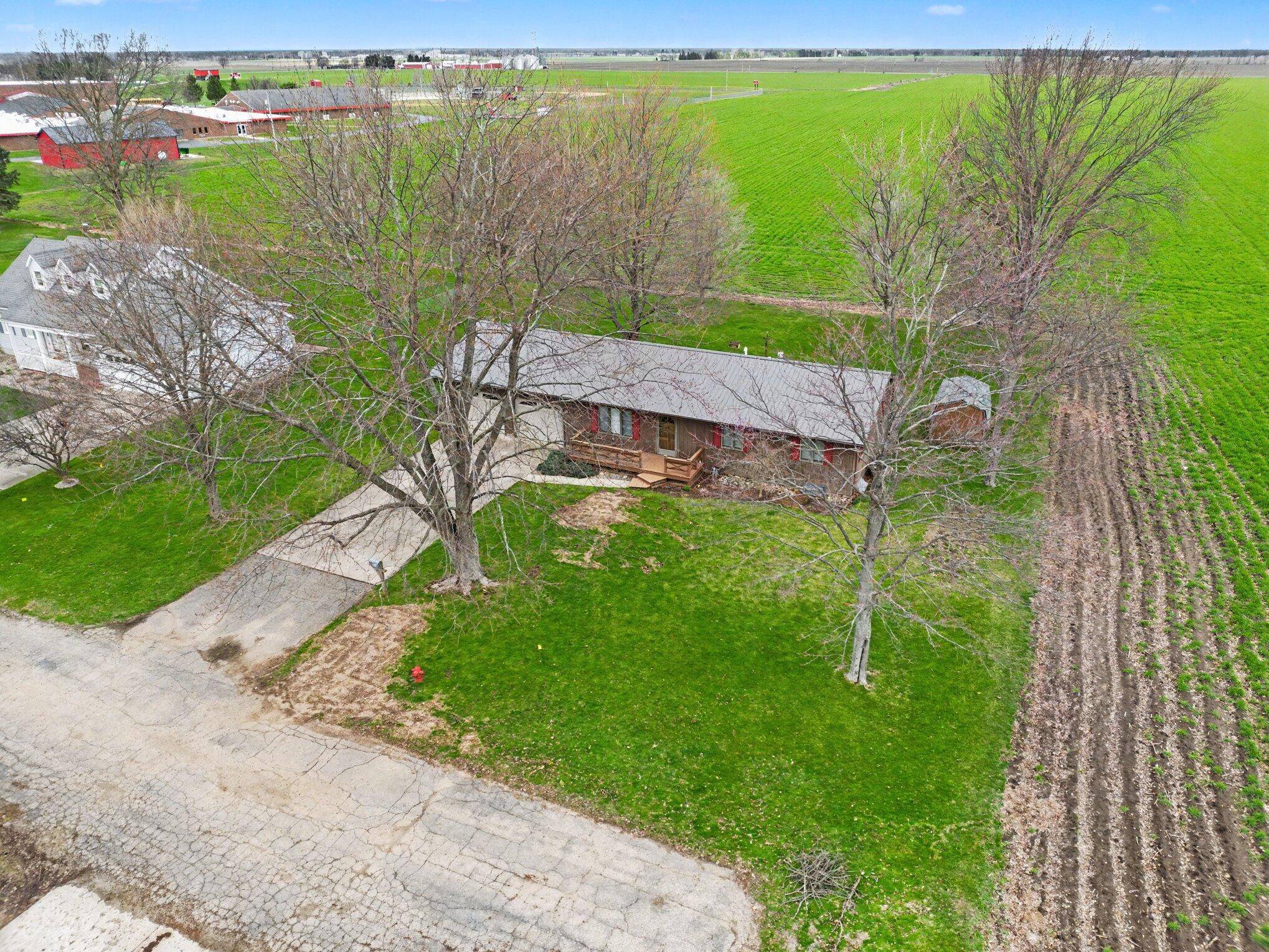 603 Broadway AVE, Whitepigeonvillage_stjoseph, MI 49099