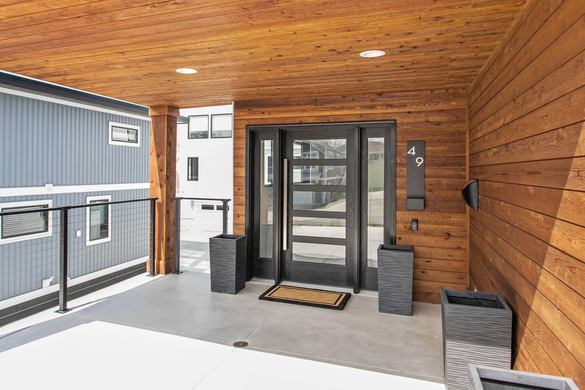 49 Howard AVE, Grand Haven City, MI 49417