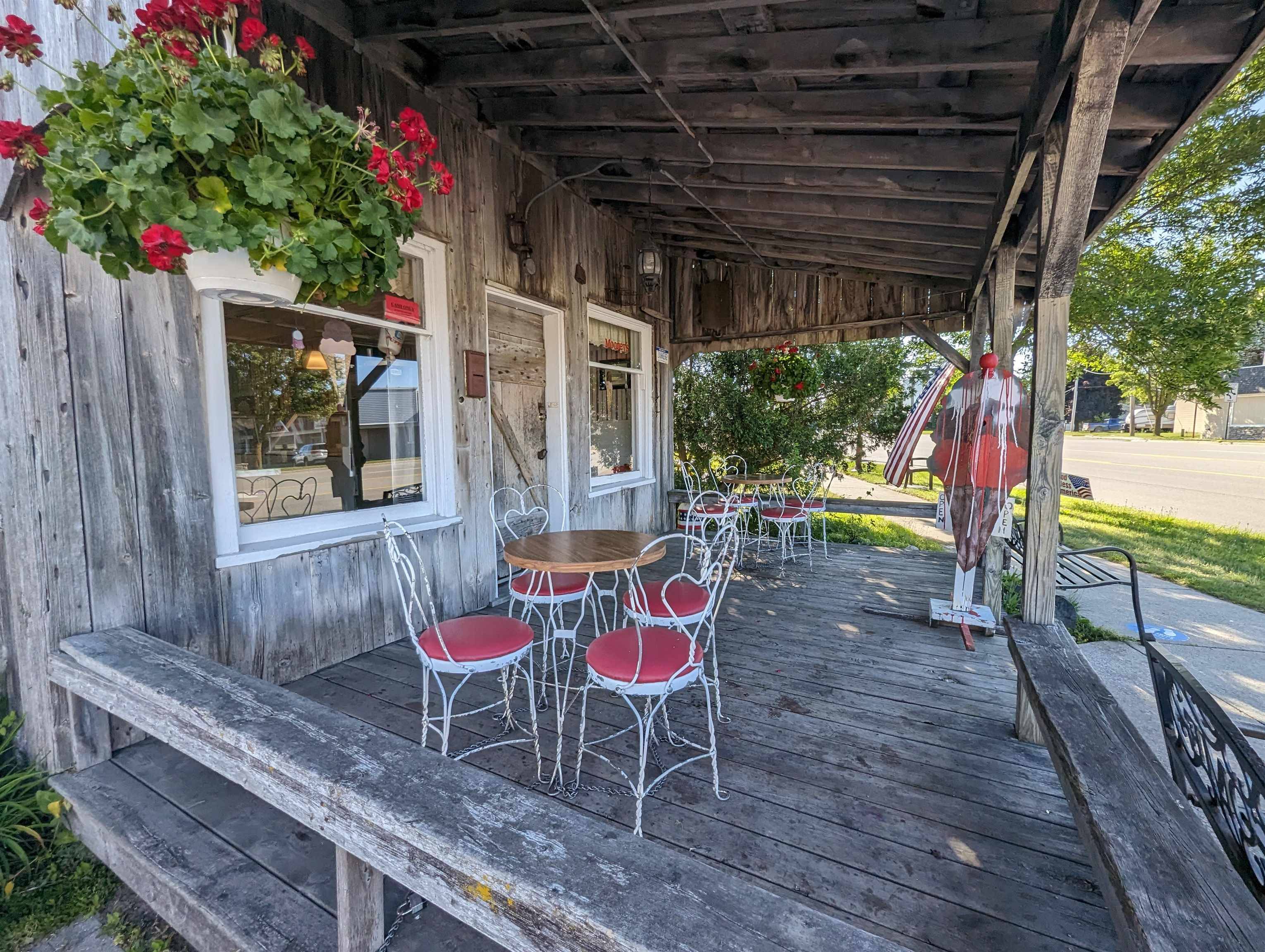 201 E Huron, Au Gres Twp, MI 48703