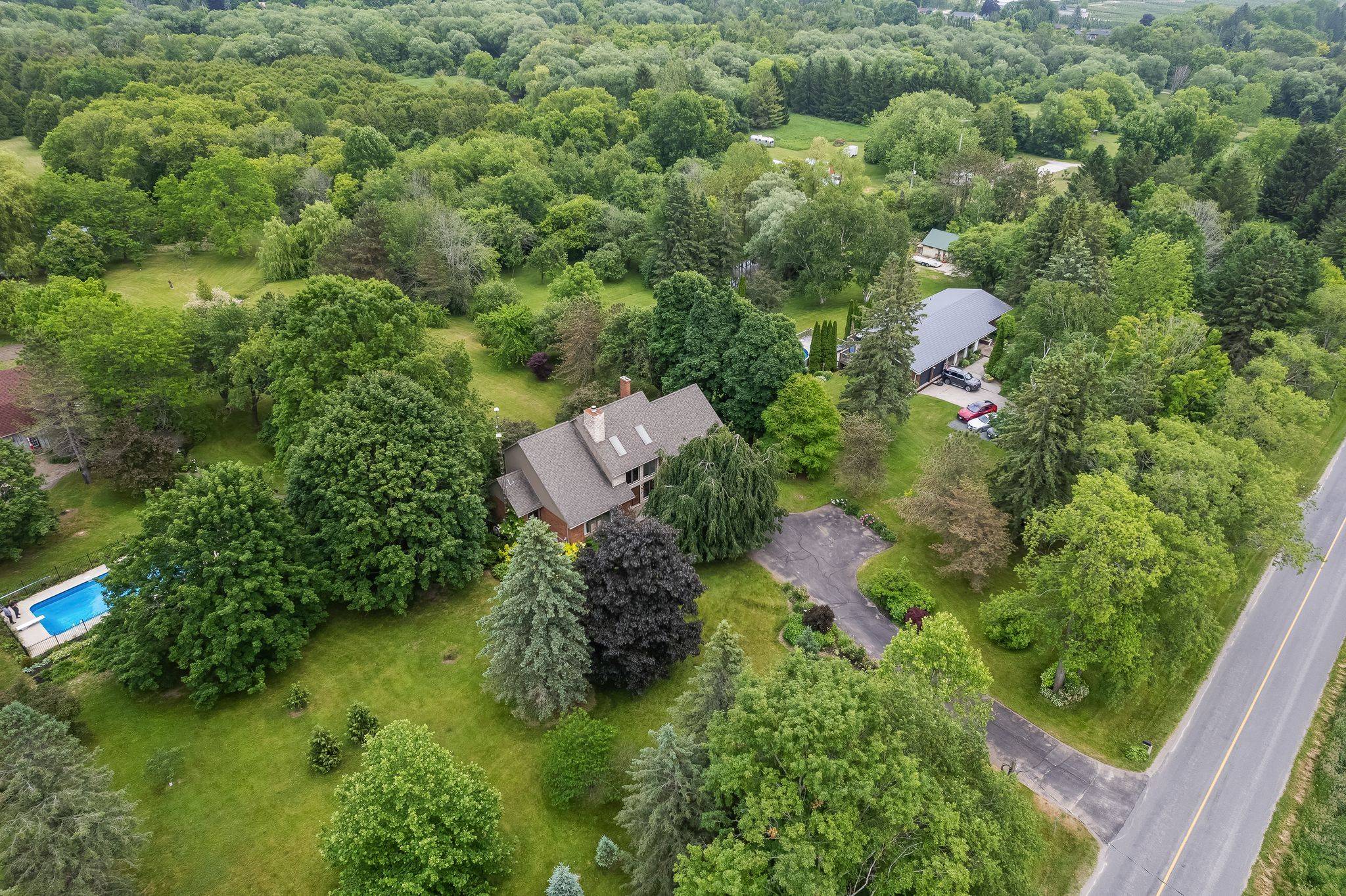 3255 Pollard RD, Clarington, ON K0L 2W0