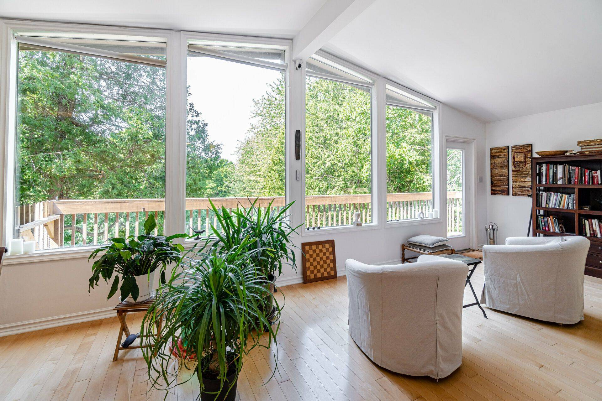 3225 Greenwood RD, Pickering, ON L1X 0J3