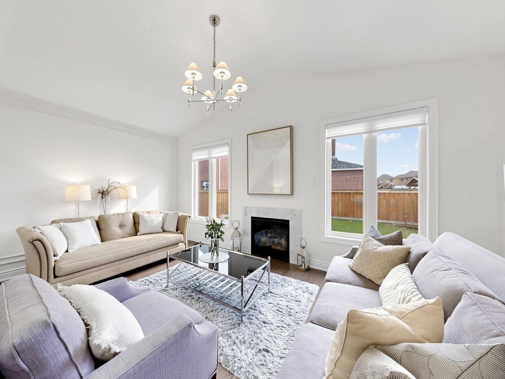 122 Scarlet WAY, Bradford West Gwillimbury, ON L3Z 4J2