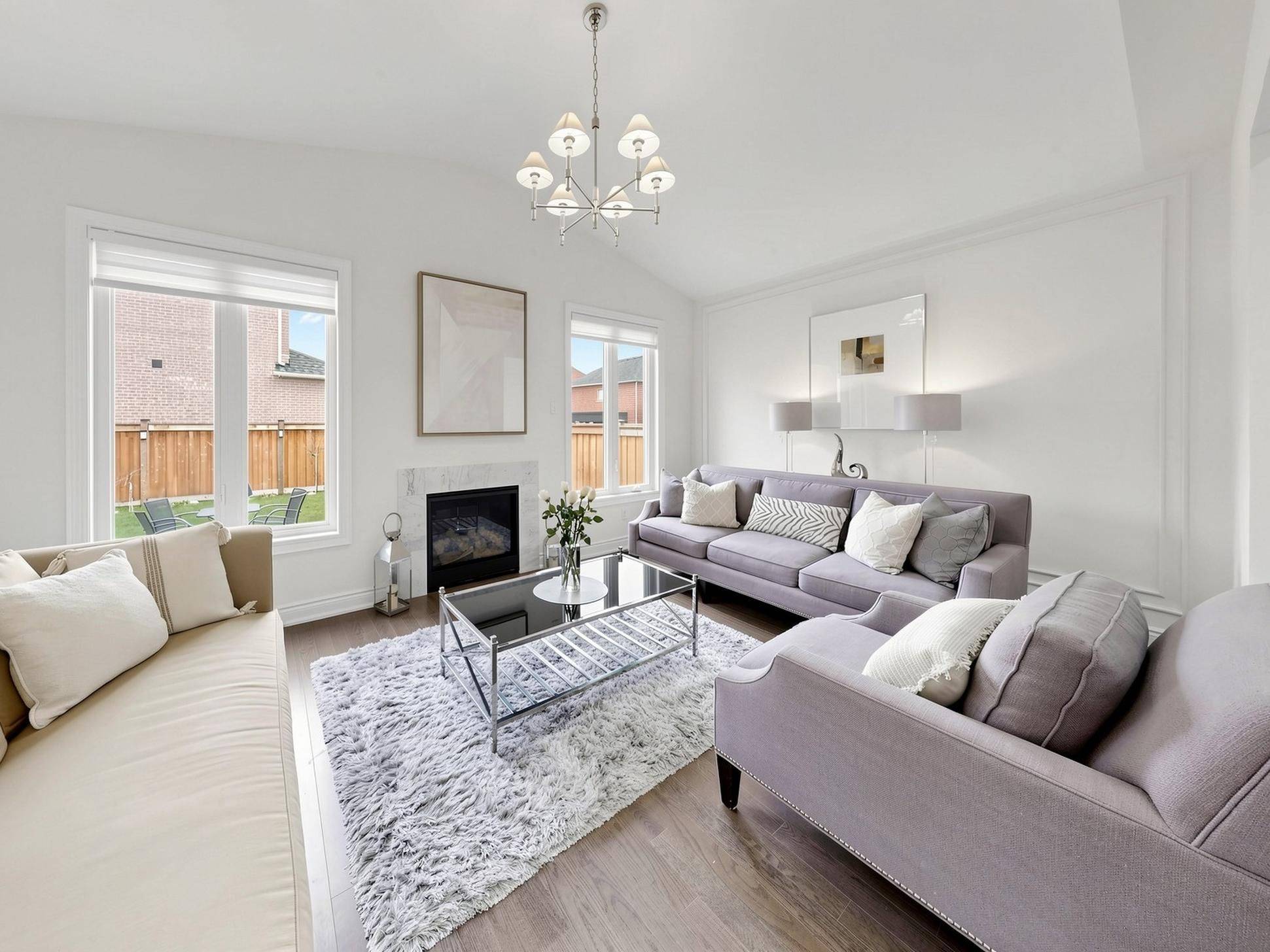 122 Scarlet WAY, Bradford West Gwillimbury, ON L3Z 4J2