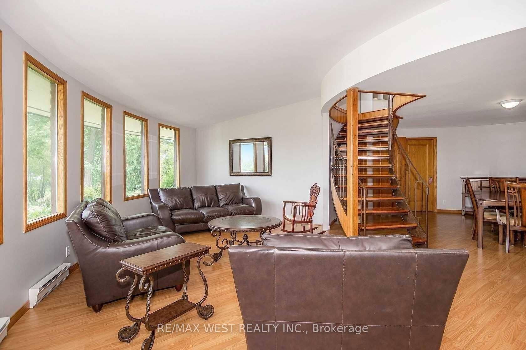 1065 Concession 8 RD, Adjala-tosorontio, ON L0G 1W0