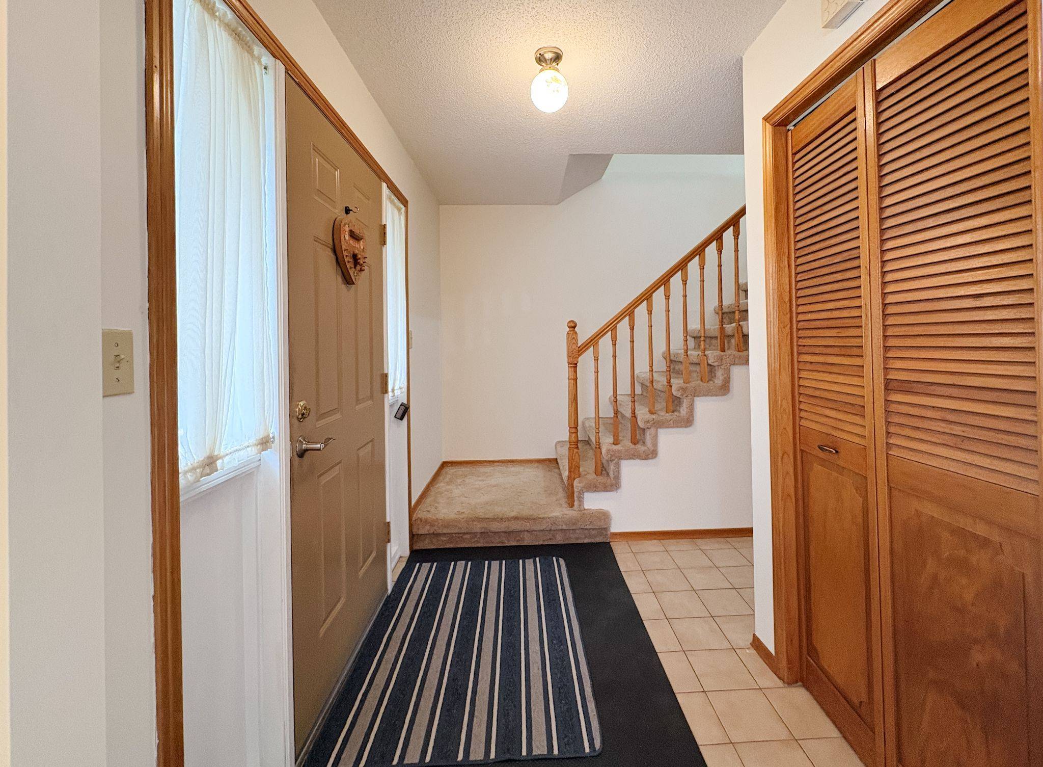 213 Sunnidale ST, Clearview, ON L0M 1S0