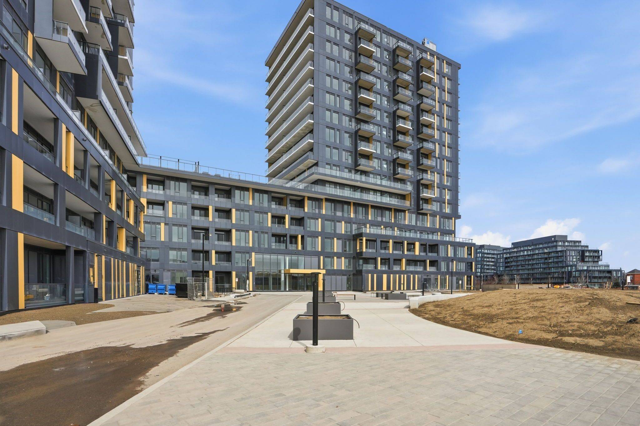 4870 Palladium WAY #419, Burlington, ON L7M 0V6