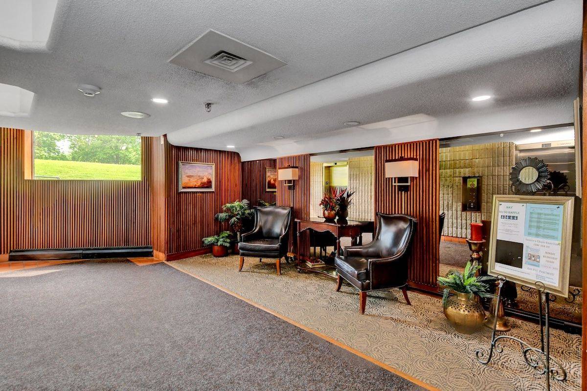 415 Greenview AVE #1609, Britannia - Lincoln Heights And Area, ON K2B 8G5