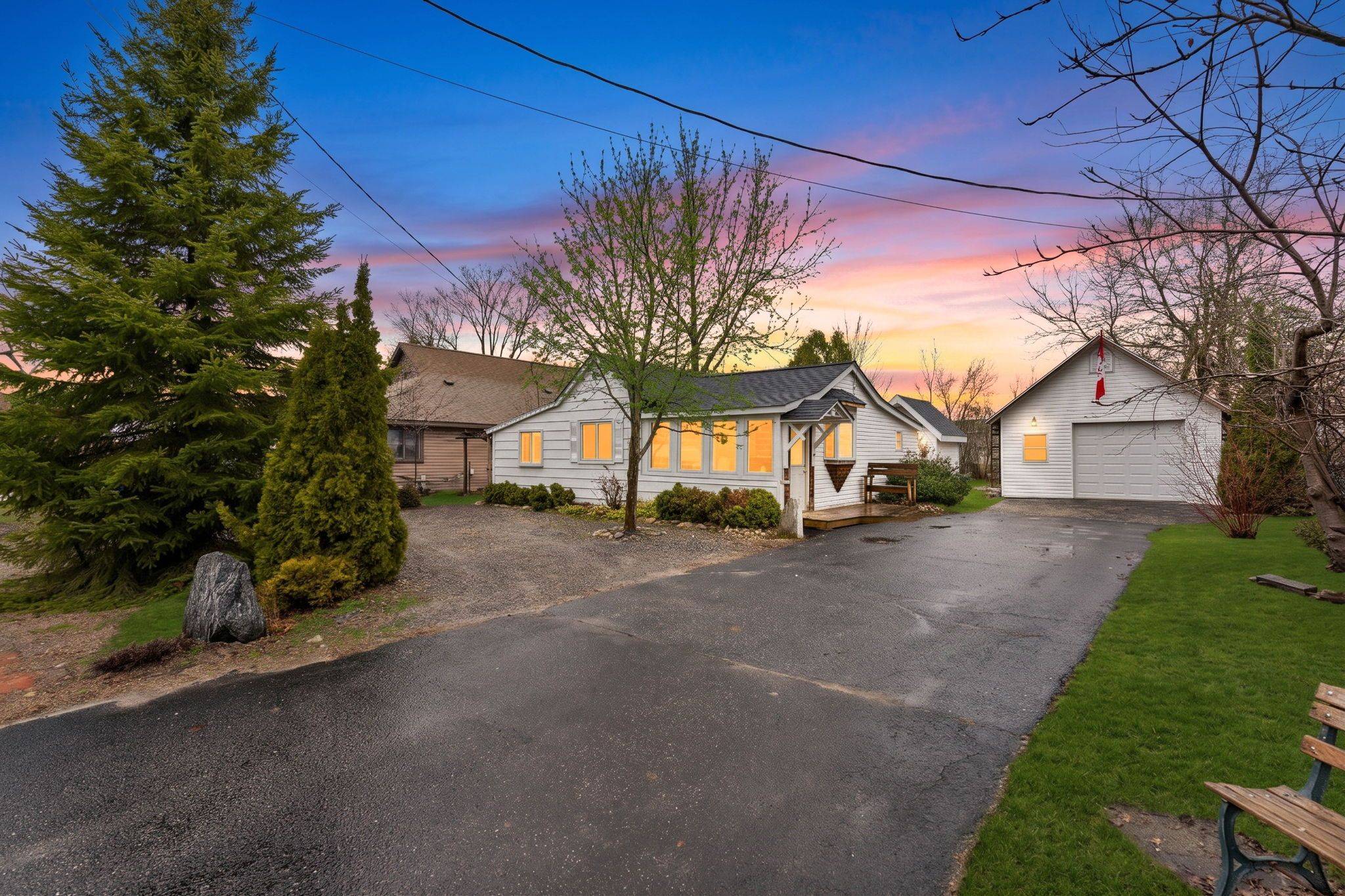 520 First ST N, Gravenhurst, ON P1P 1B9