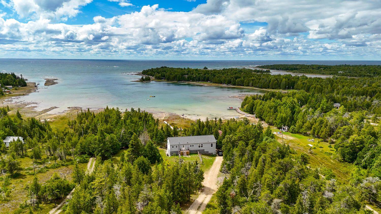 682 Dorcas Bay RD, Northern Bruce Peninsula, ON N0H 2R0