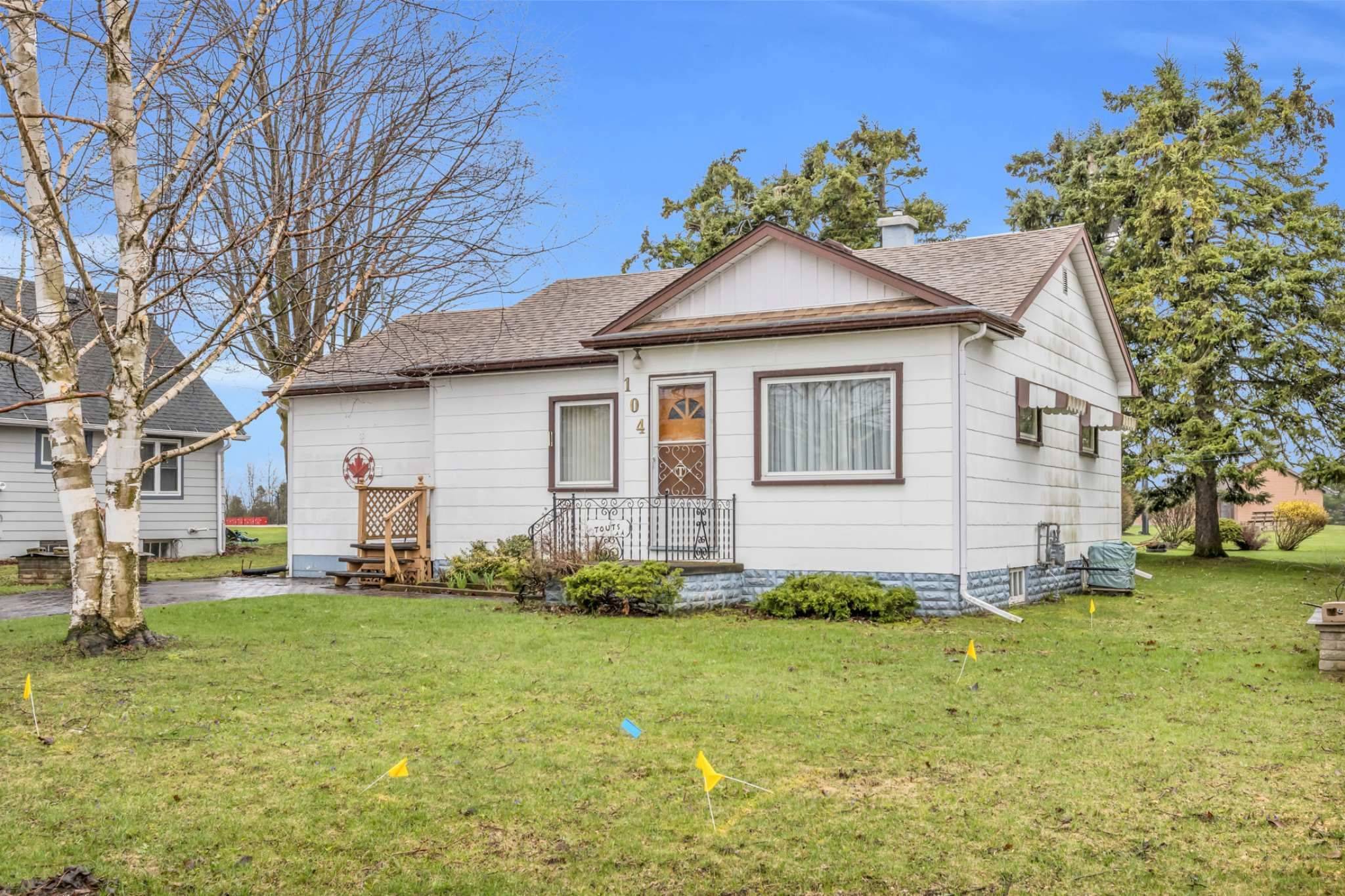 104 King ST, Minto, ON N0G 2P0