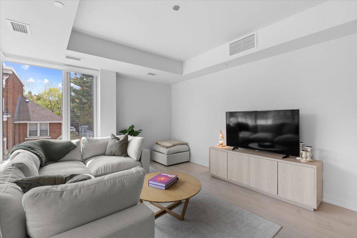 11 Galt ST #201, Glebe - Ottawa East And Area, ON K1S 4R2