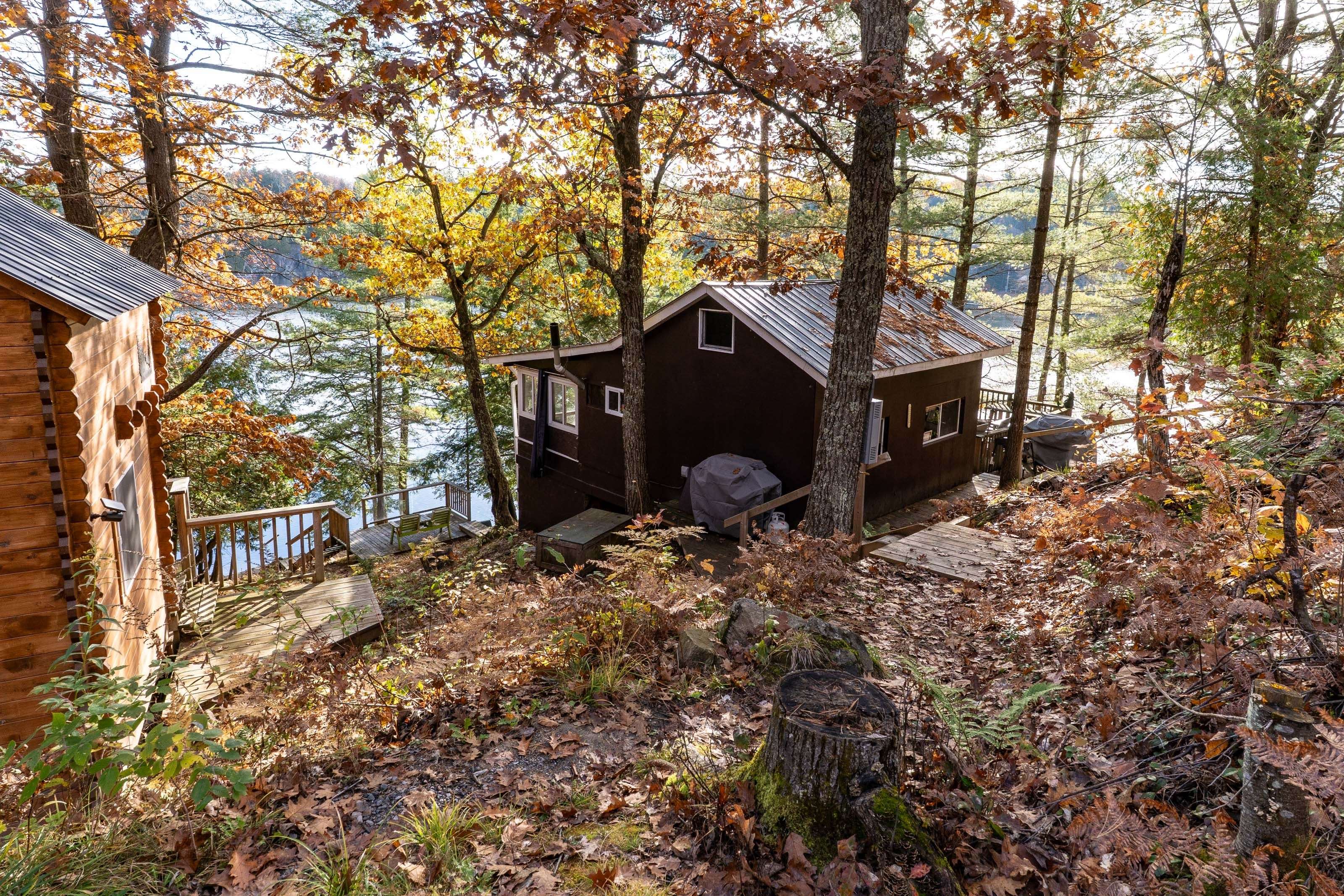 1060 Skeleton Lake 3 RD #1, Muskoka Lakes, ON P0B 1M0