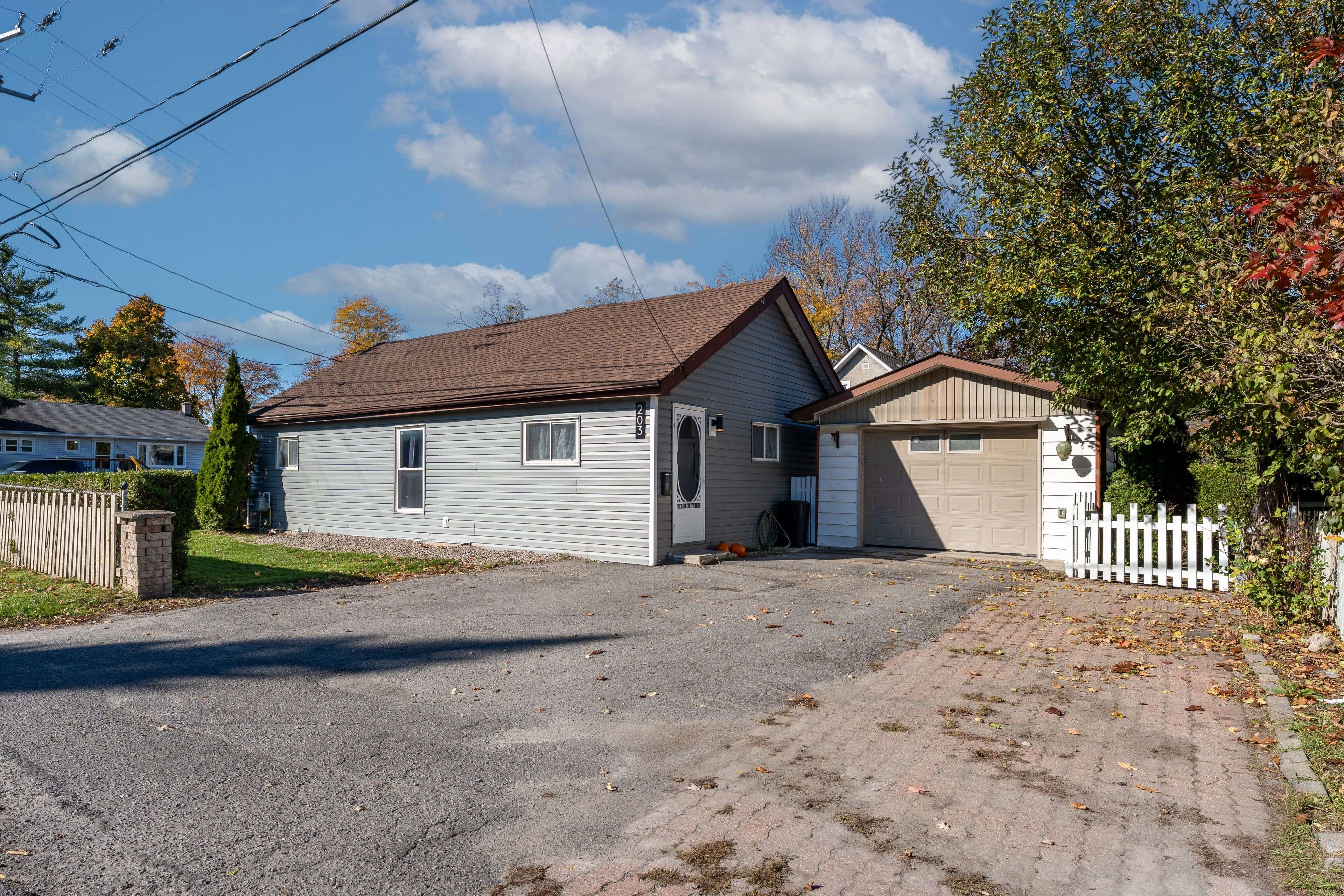 203 Church ST, Greater Napanee, ON K7R 1C5