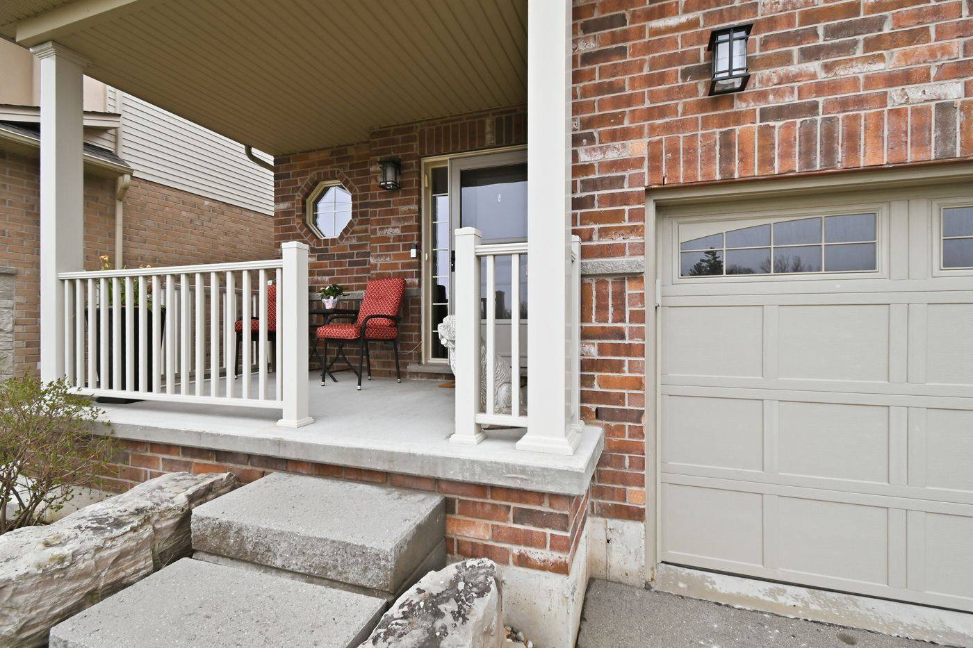 633 Winston RD, Grimsby, ON L3M 0H4