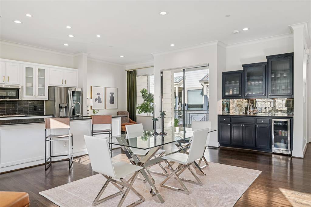 3926 Holland Avenue #102, Dallas, TX 75219