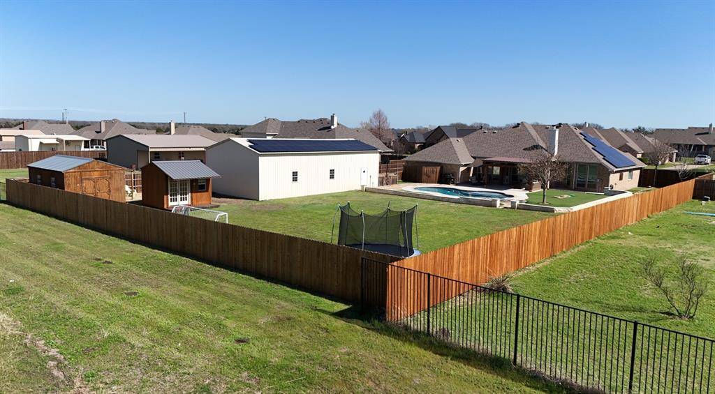 118 Chazlynn Court, Waxahachie, TX 75165