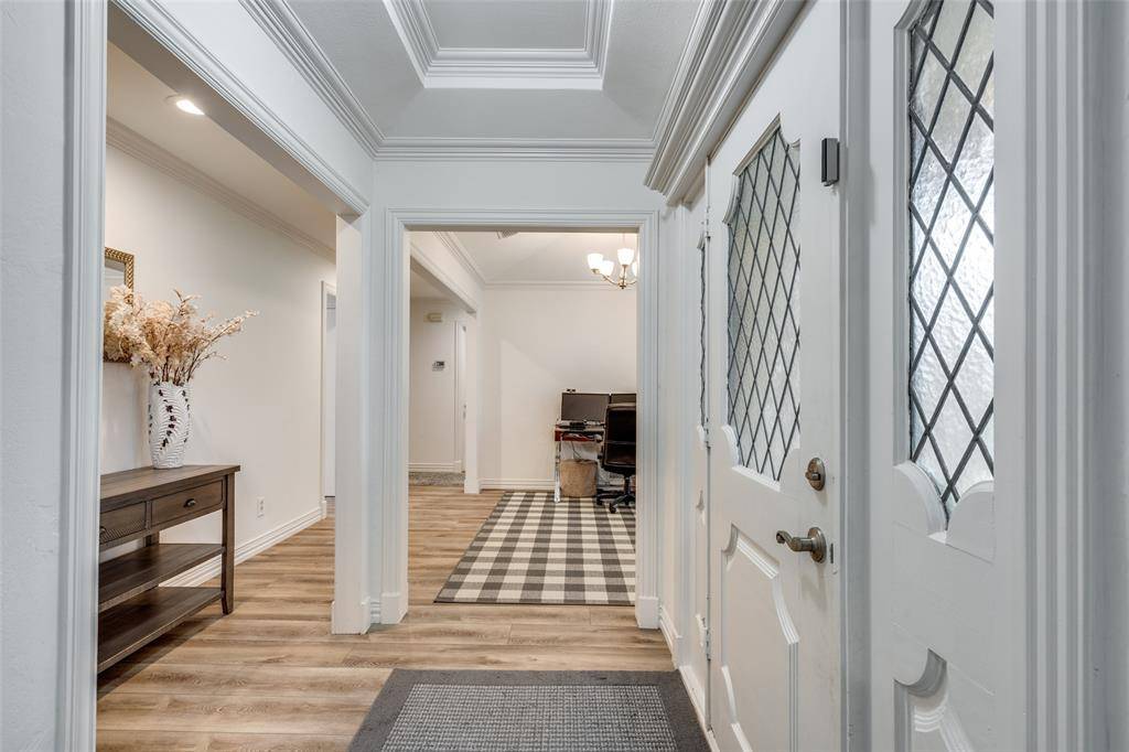 2318 Bush Circle, Carrollton, TX 75007