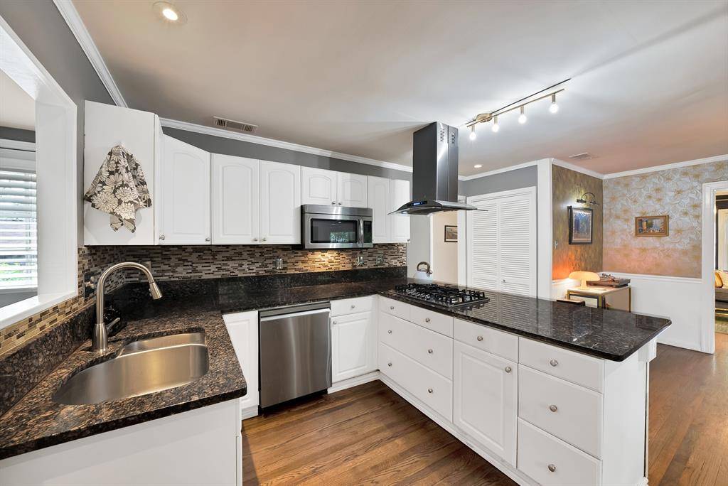 1118 Tenison Memorial Drive, Dallas, TX 75223