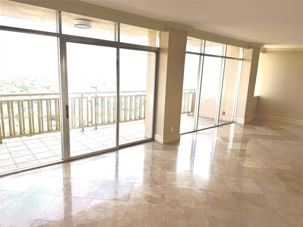 6211 W Northwest Highway #2401, Dallas, TX 75225