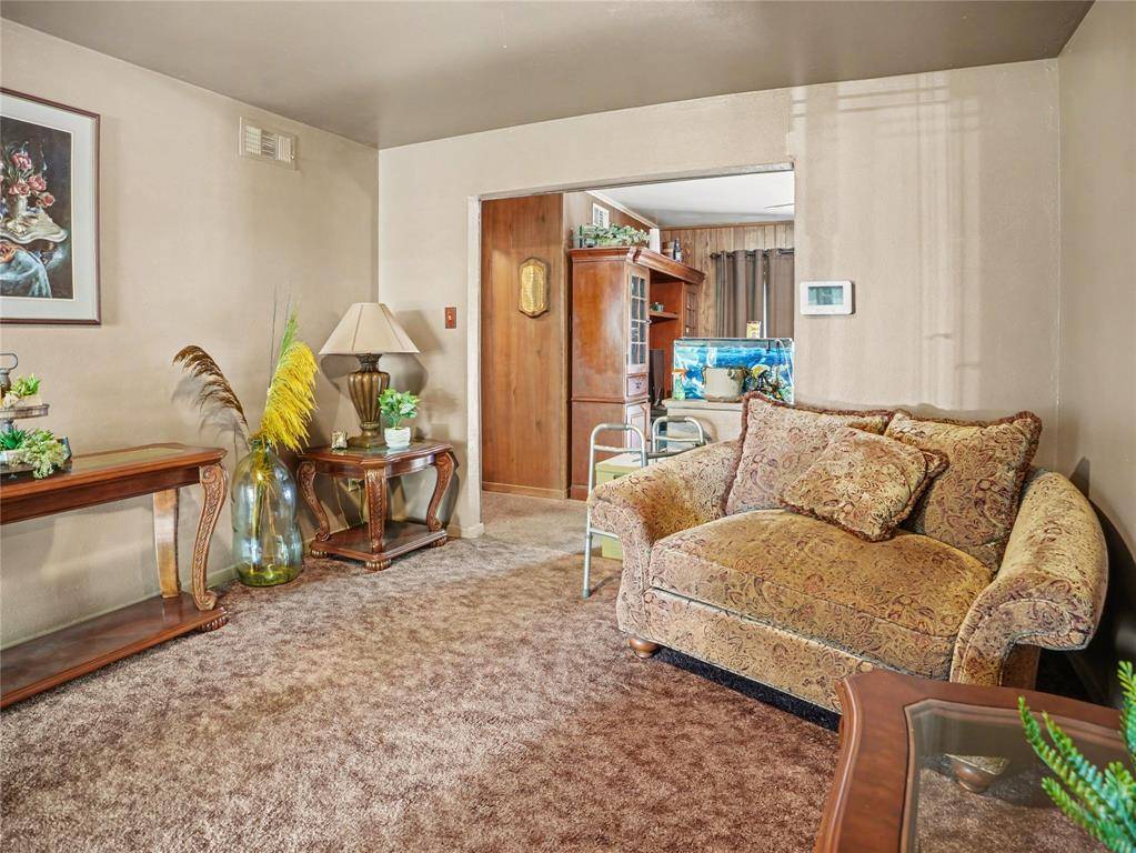 7207 Greenspan Avenue, Dallas, TX 75232