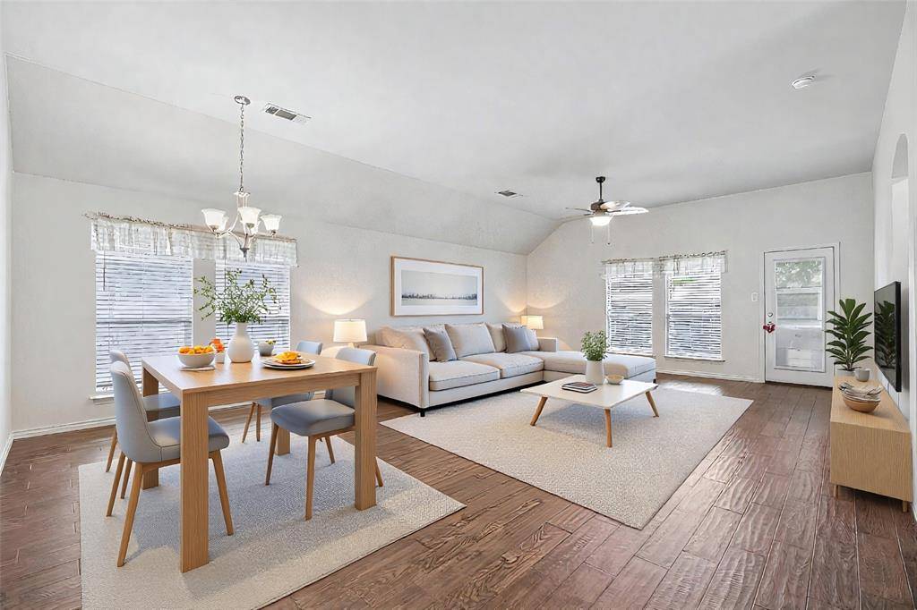 1408 Lauren Lane, Granbury, TX 76048