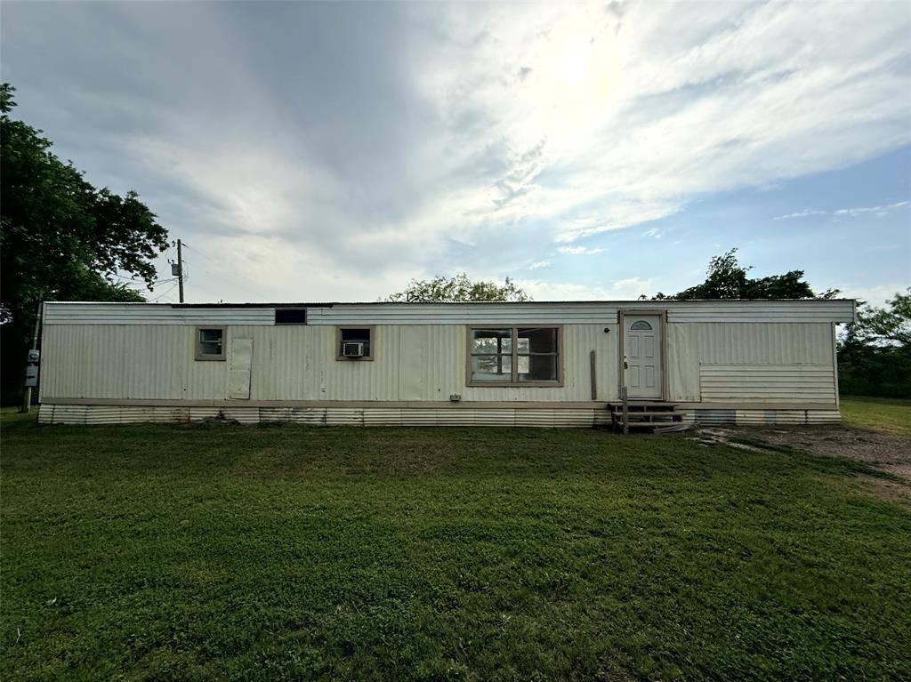 4361 Miller Road, Midlothian, TX 76065
