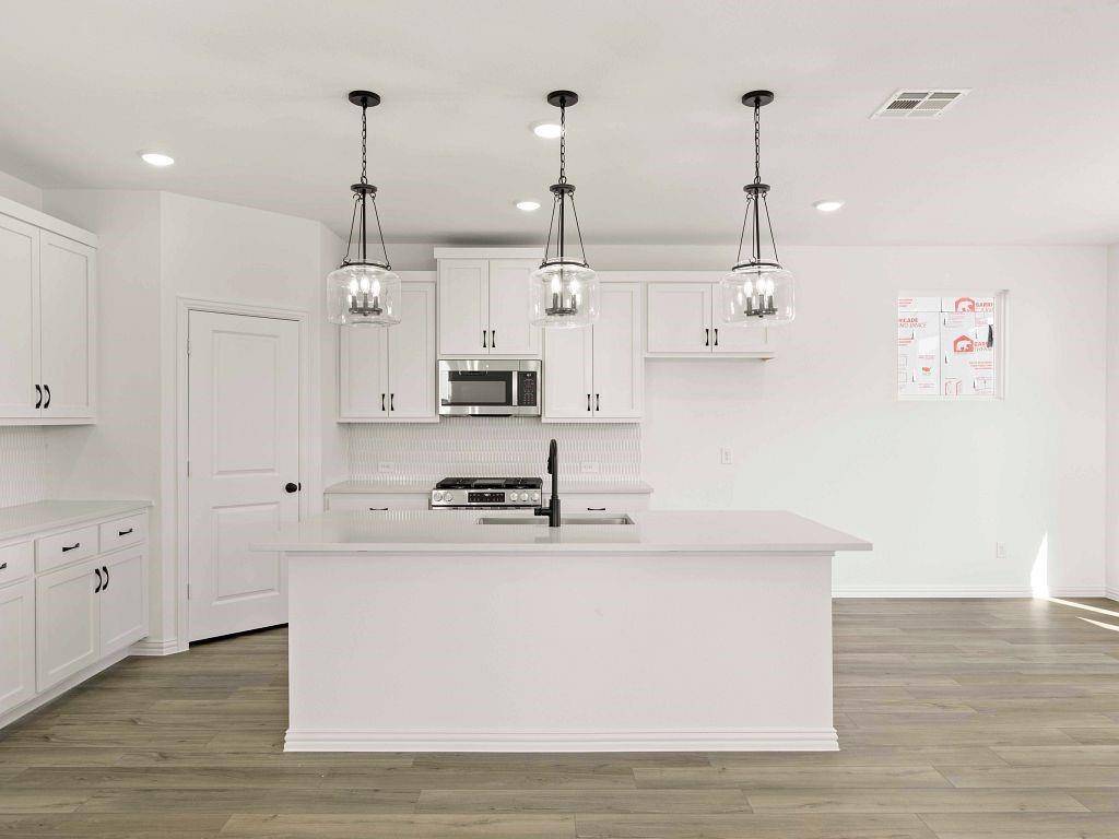 14167 Harden Street, Pilot Point, TX 76258