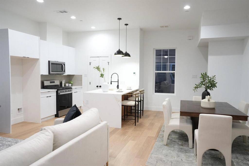 629 N Tyler Street #105, Dallas, TX 75208