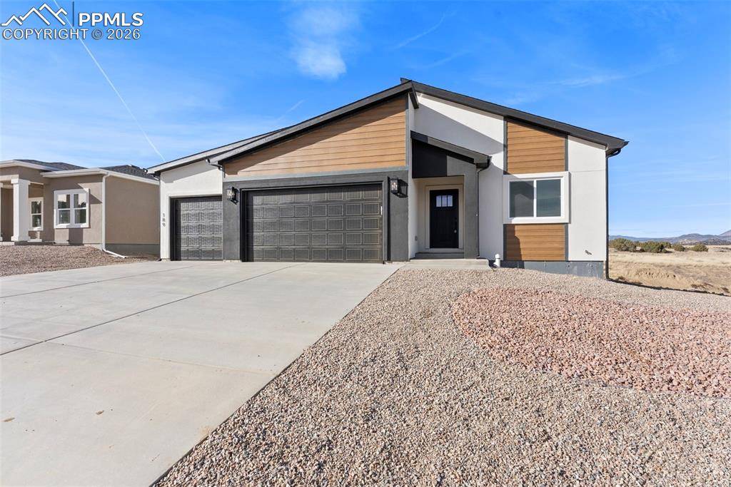 189 High Meadows DR, Florence, CO 81226