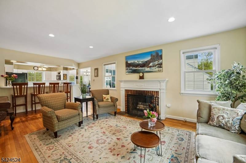 29 Lenox Ter, West Orange Twp., NJ 07052