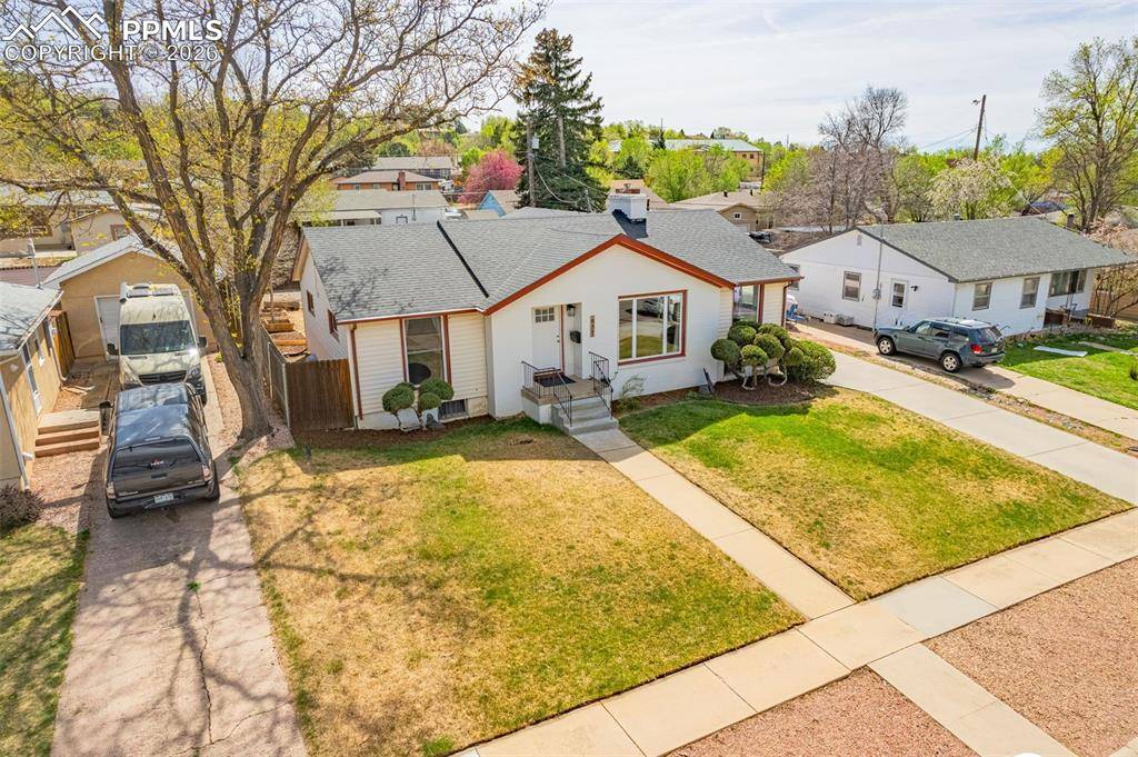 637 Glen Eyrie CIR, Colorado Springs, CO 80904