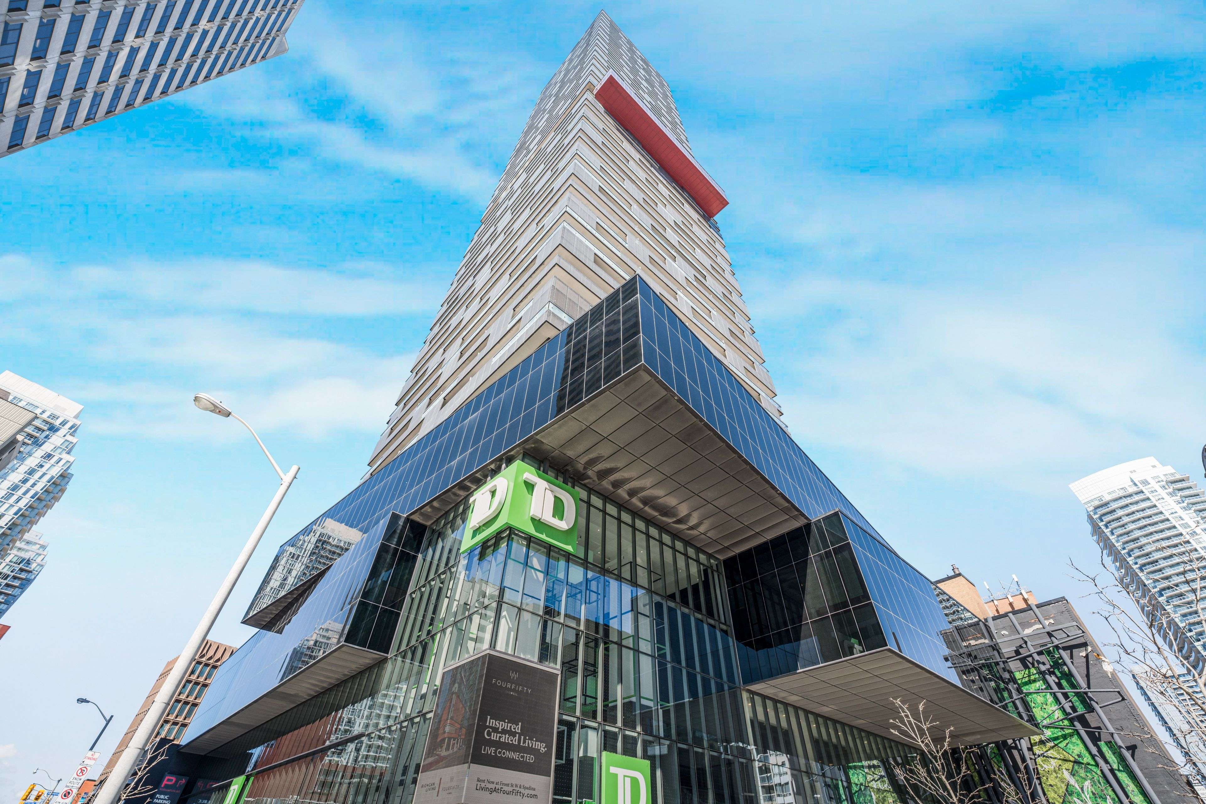 8 Eglinton AVE #1108, Toronto C10, ON M4P 1A6