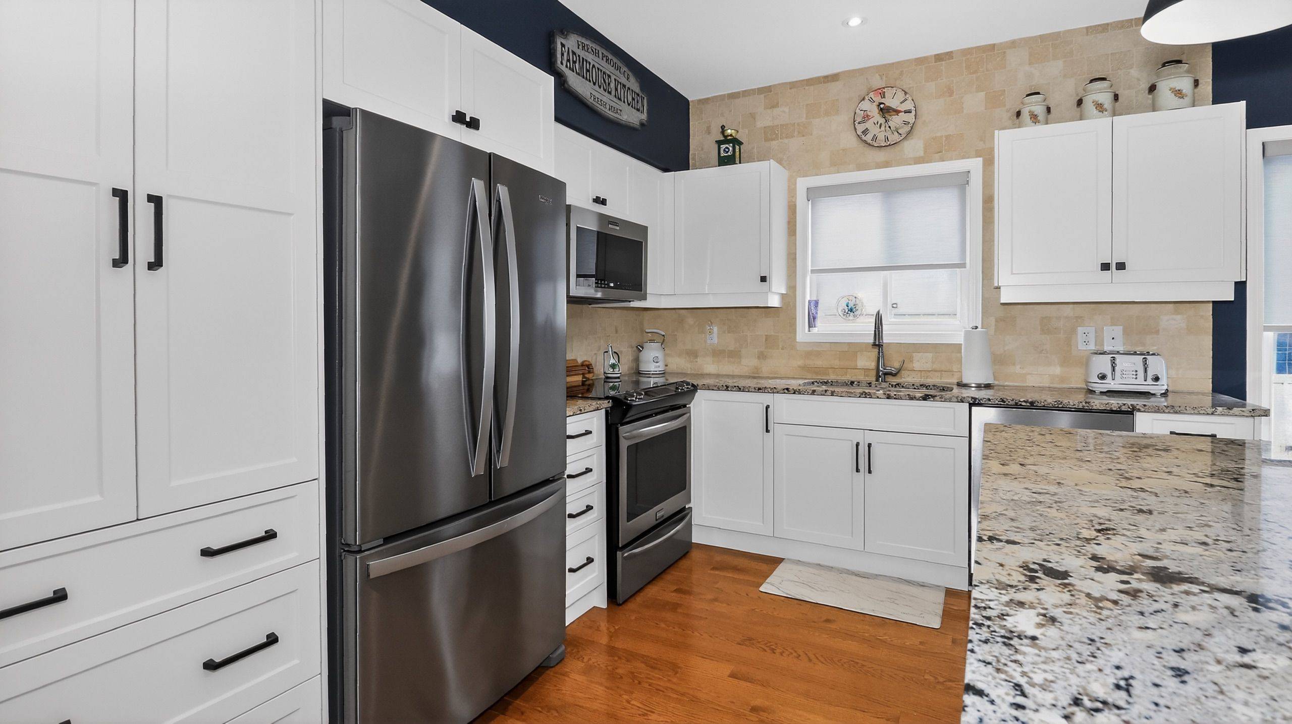 205 Country LN, Clearview, ON L0M 1S0