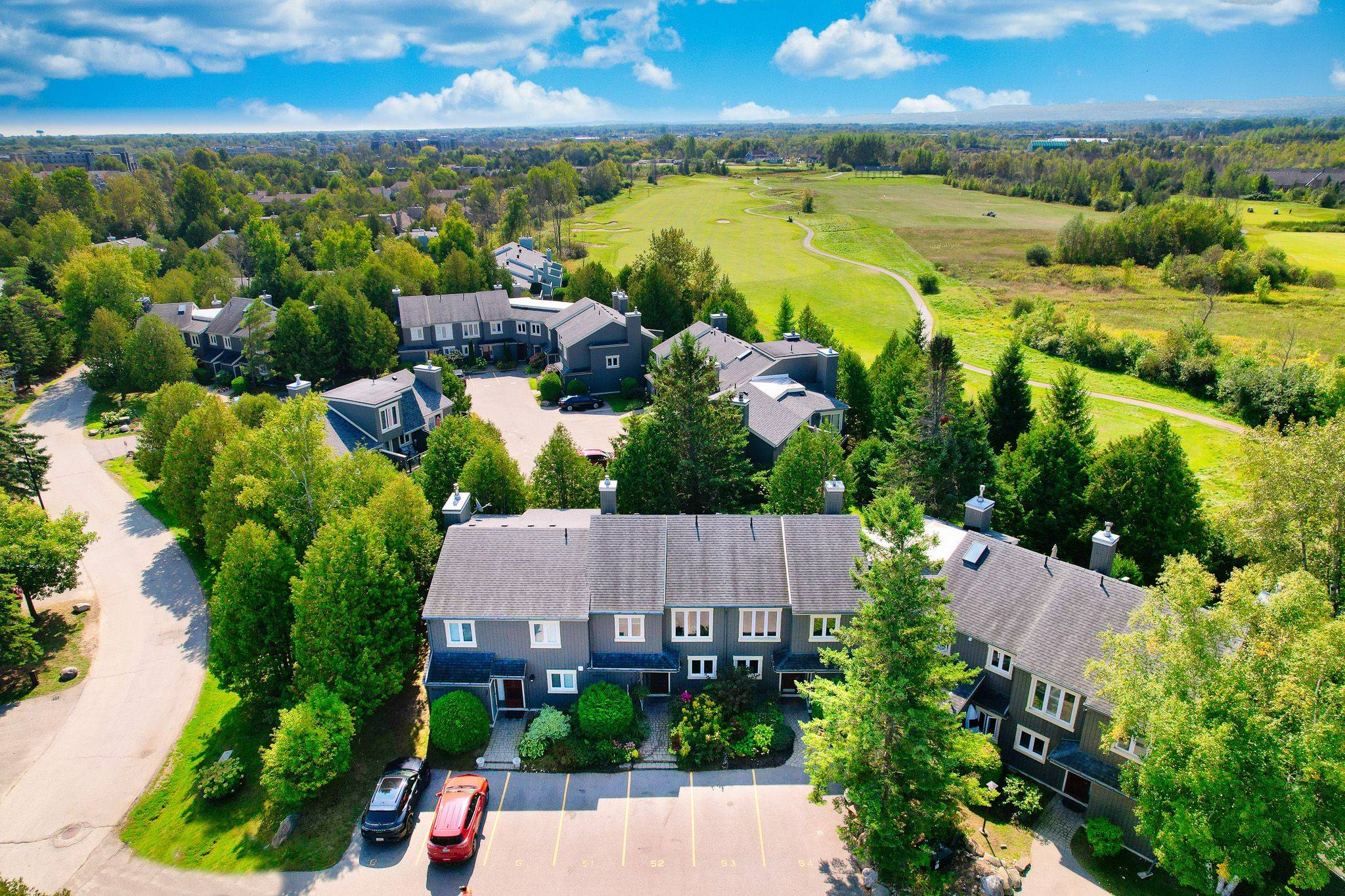 145 Fairway CRES #51, Collingwood, ON L9Y 5B4