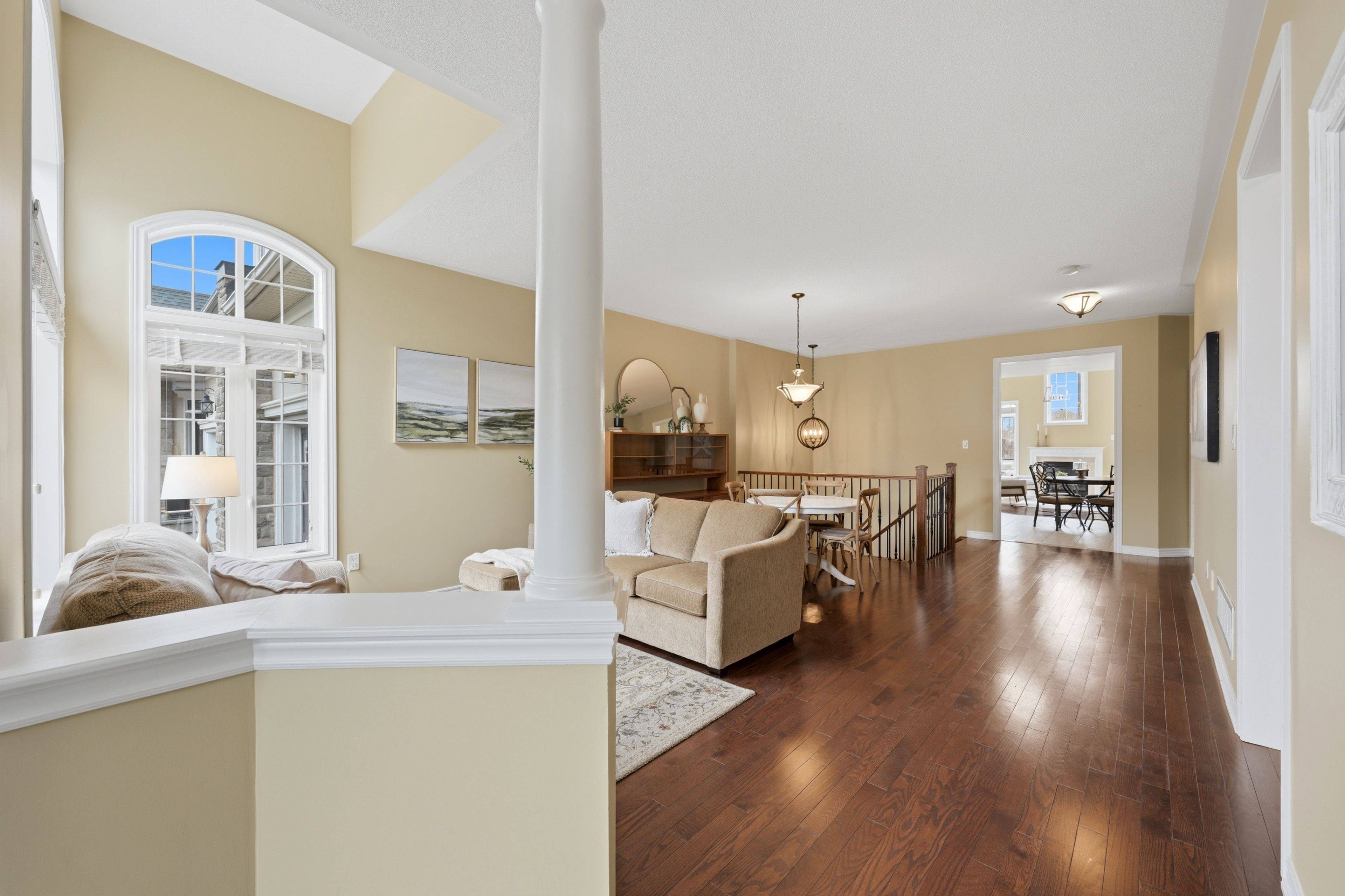 26 Garrison SQ, Halton Hills, ON L7G 0B9