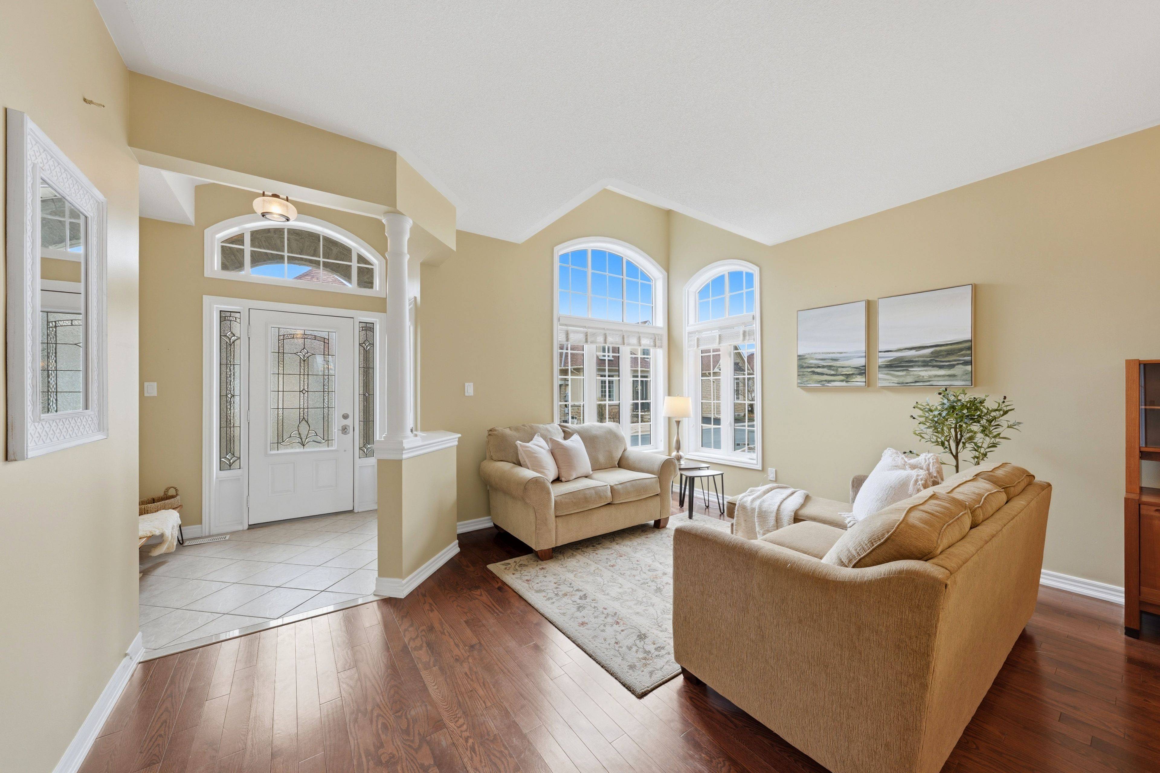 26 Garrison SQ, Halton Hills, ON L7G 0B9