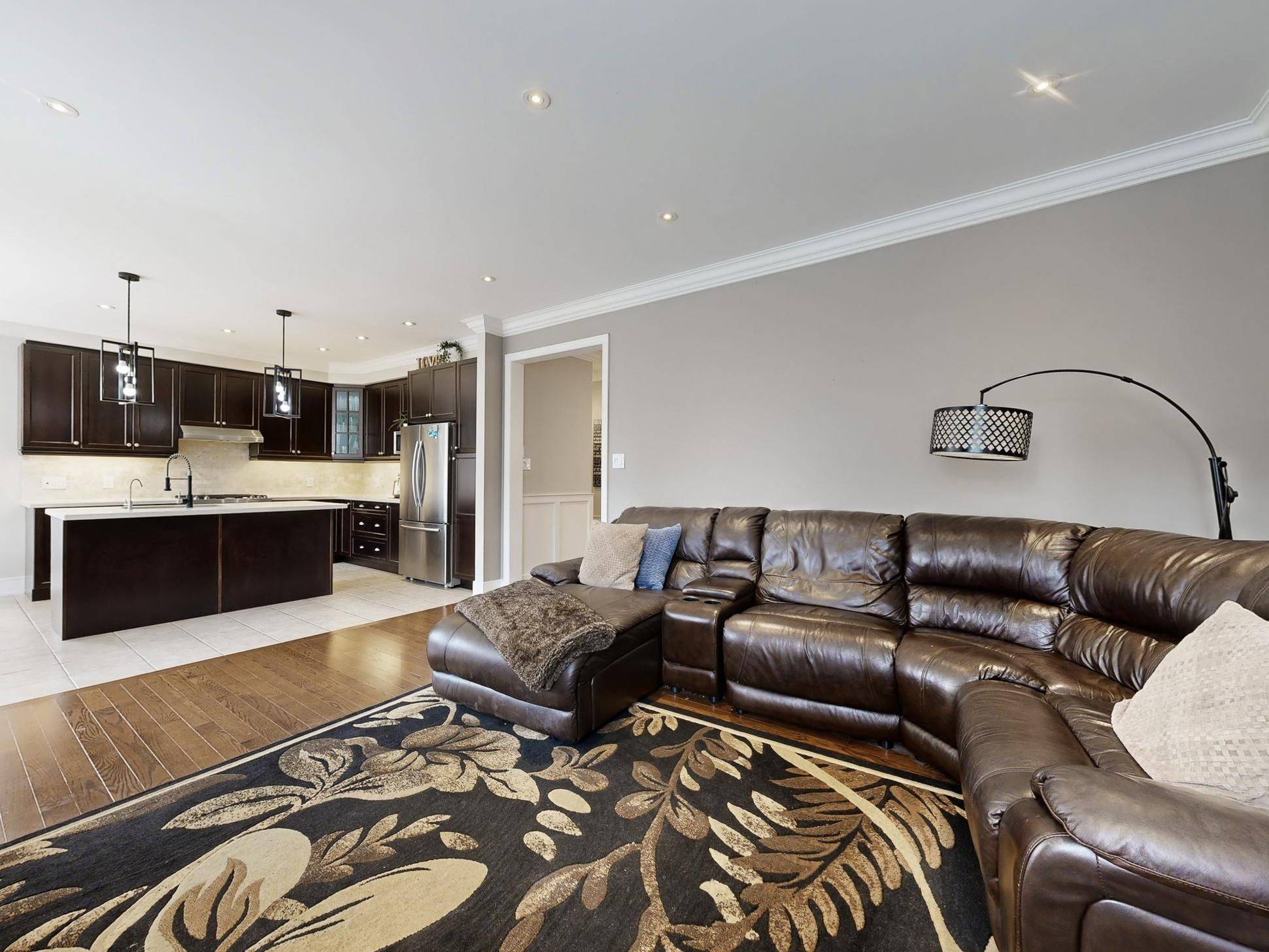 65 Paisley Green AVE, Caledon, ON L7C 3S1