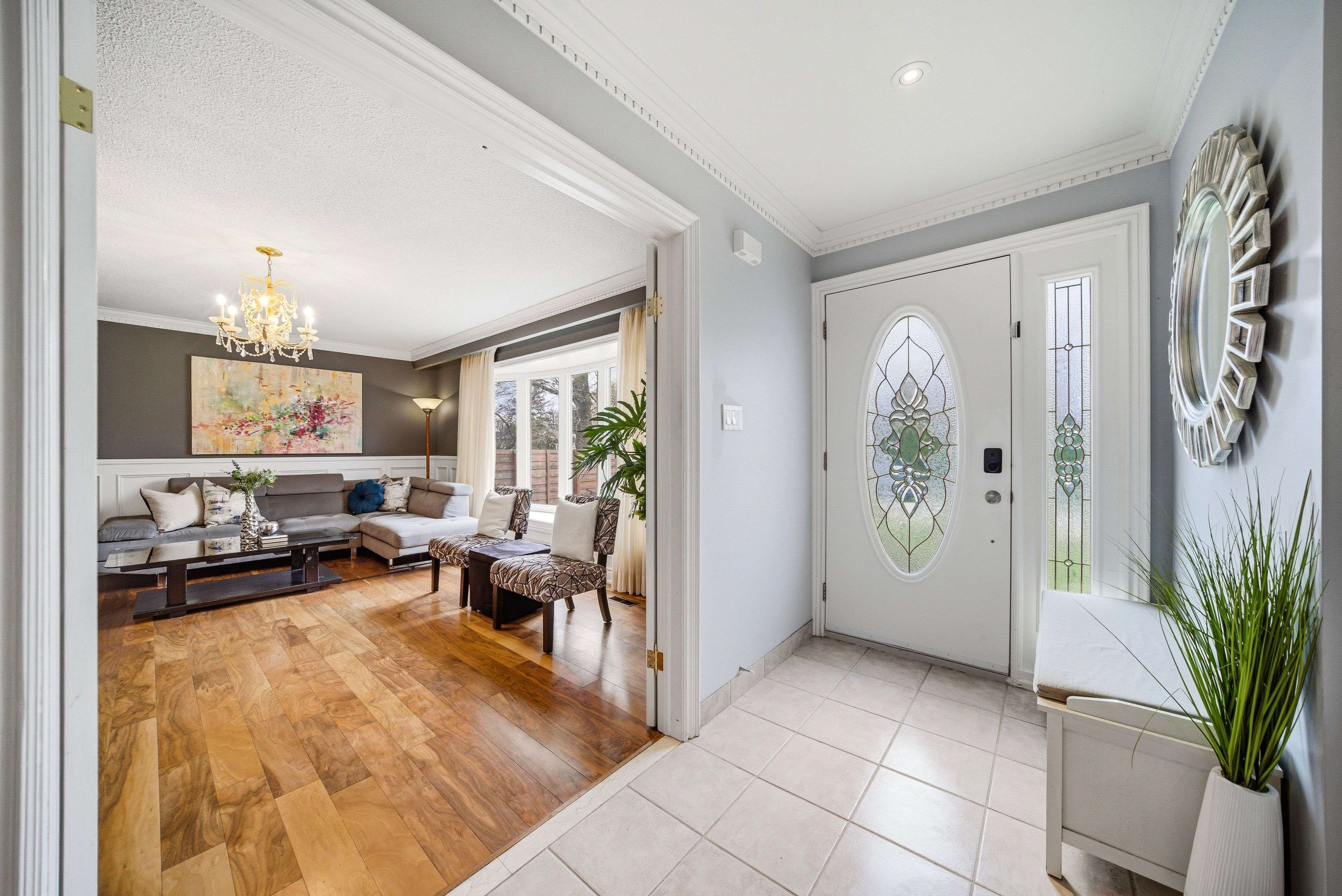 1100 Shaw ST, Oakville, ON L6L 2R8