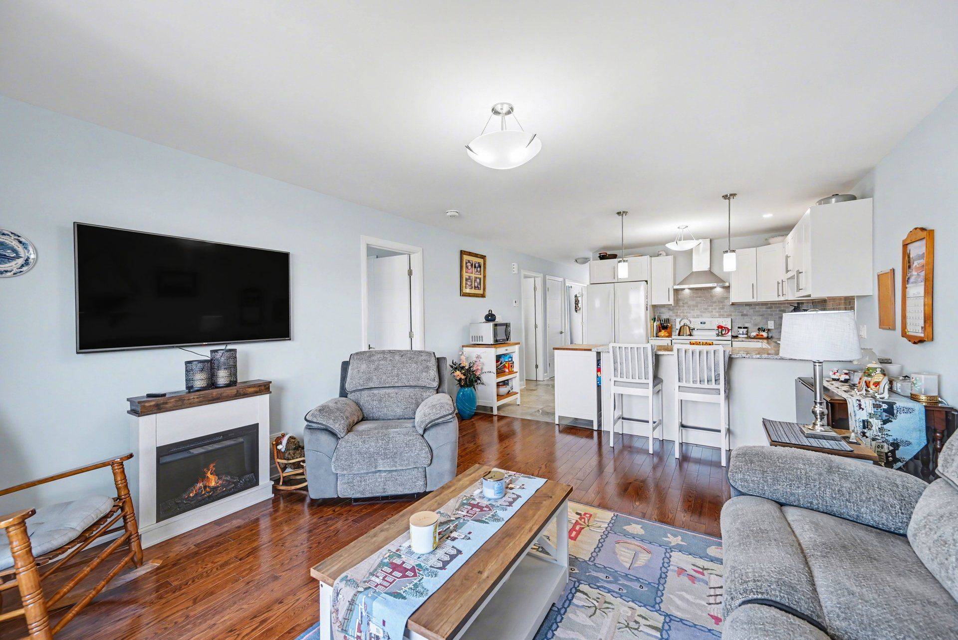 442 Arora CRES, North Dundas, ON K0C 2K0