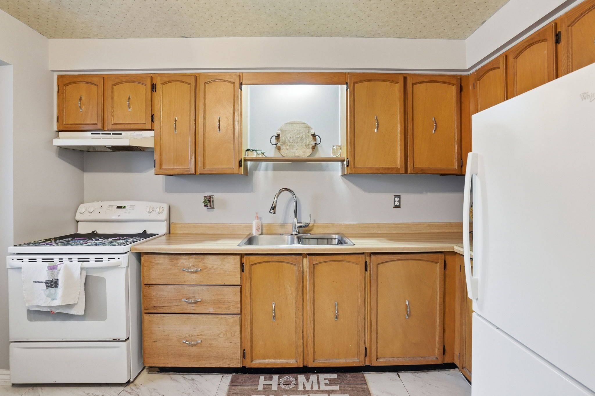 16 Enfield CRES, Brantford, ON N3P 1B2