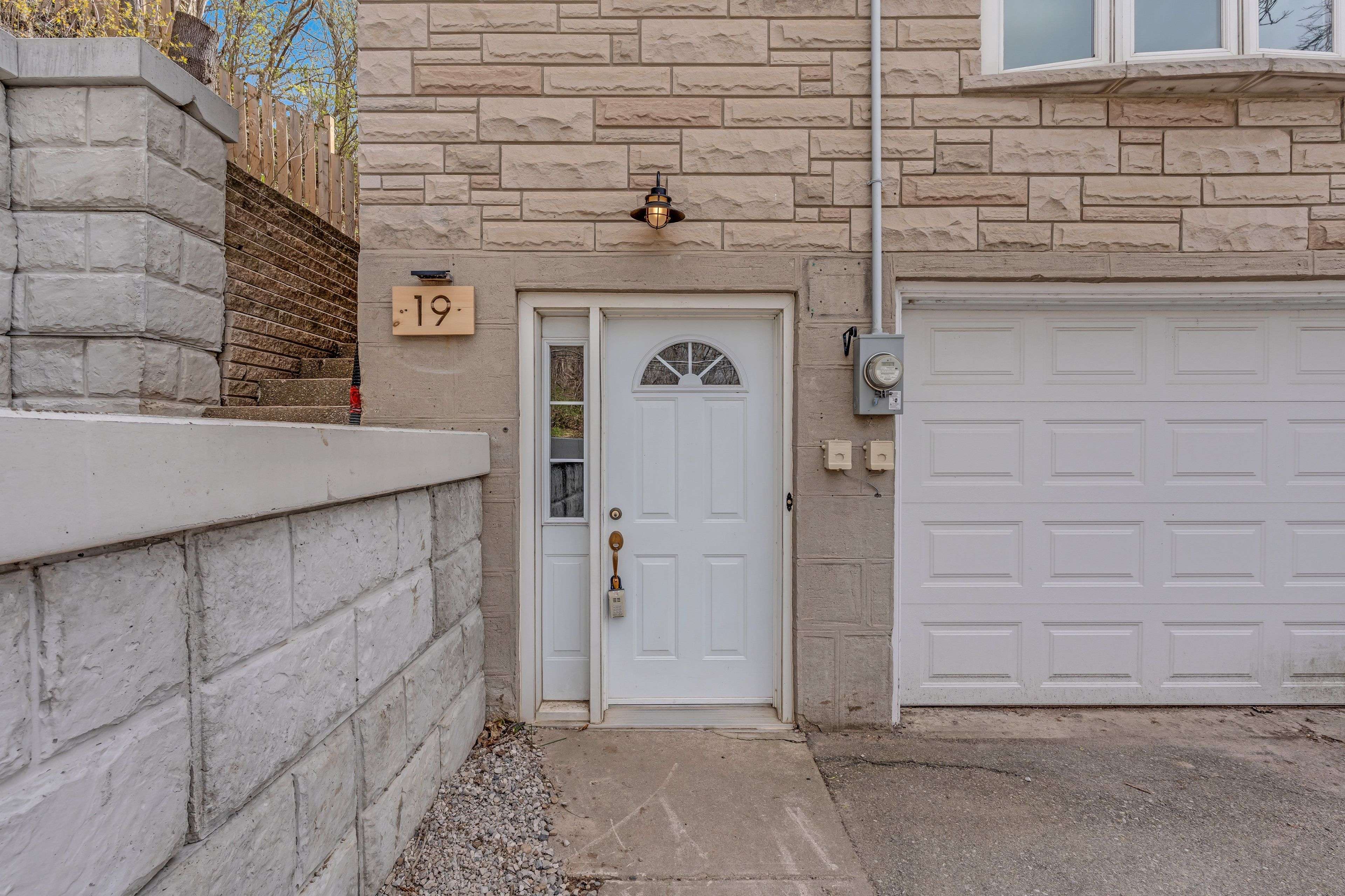 19 Birch ST, Cambridge, ON N1R 2M2