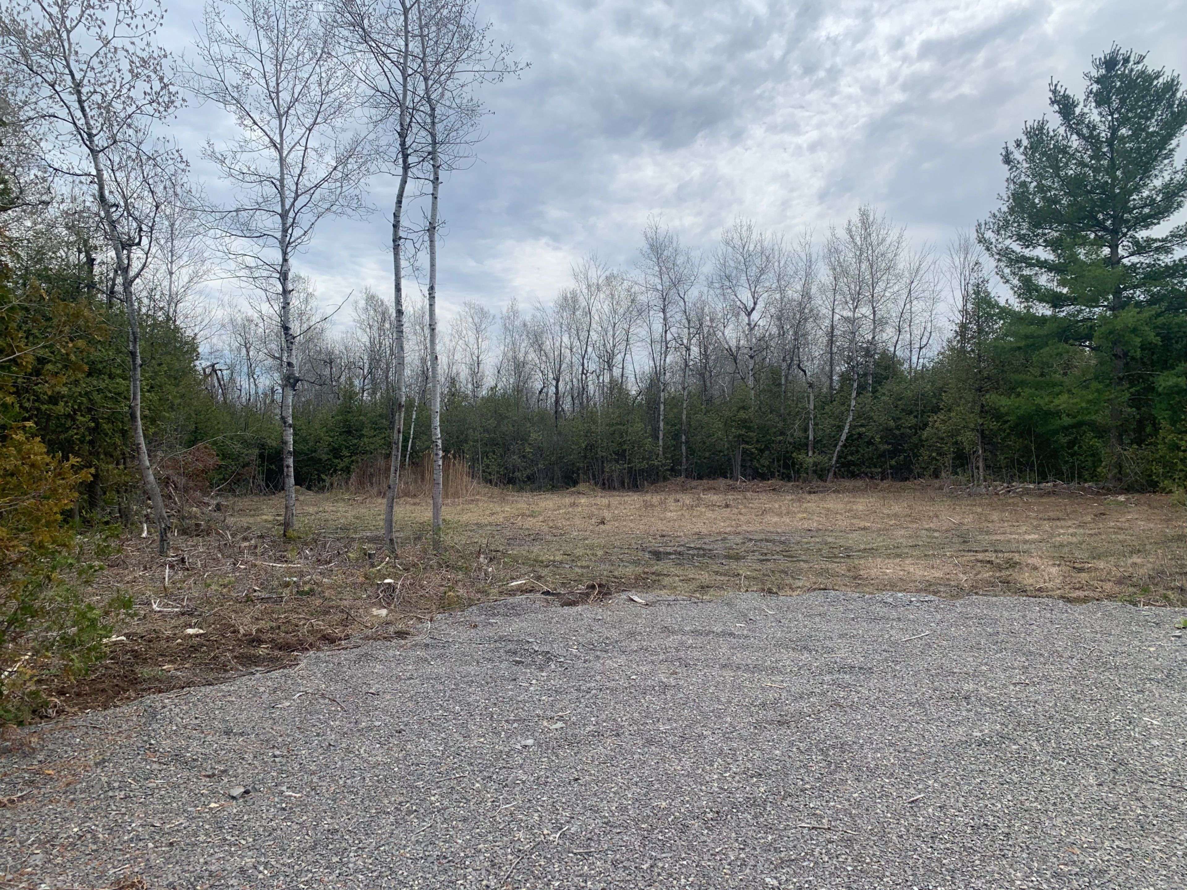 1204 Pioneer RD, Merrickville-wolford, ON K0G 1N0
