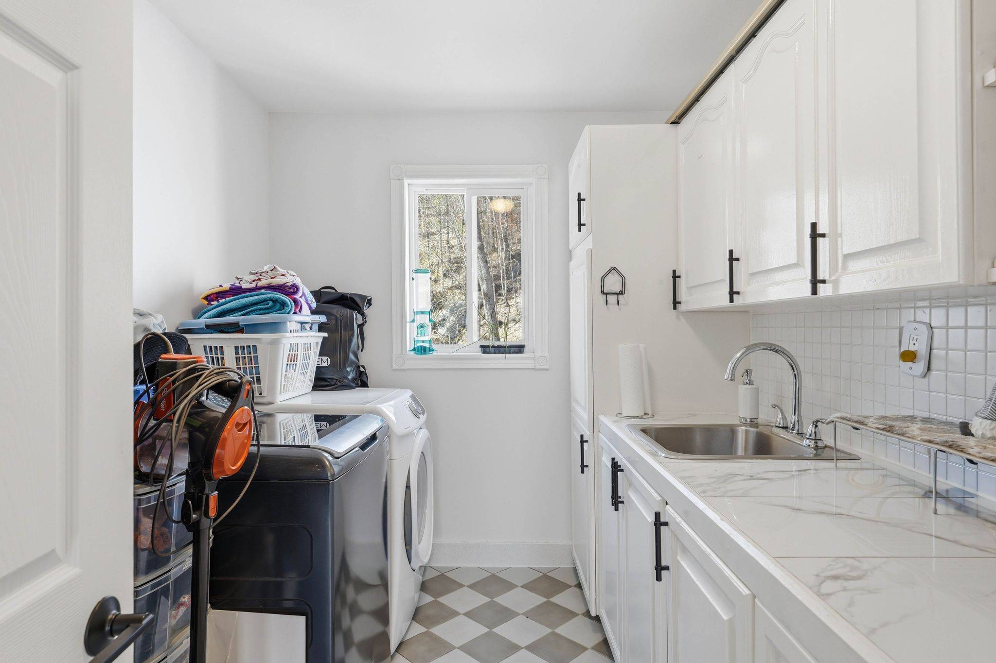 122 Gaebel RD, Bancroft, ON K0L 1C0